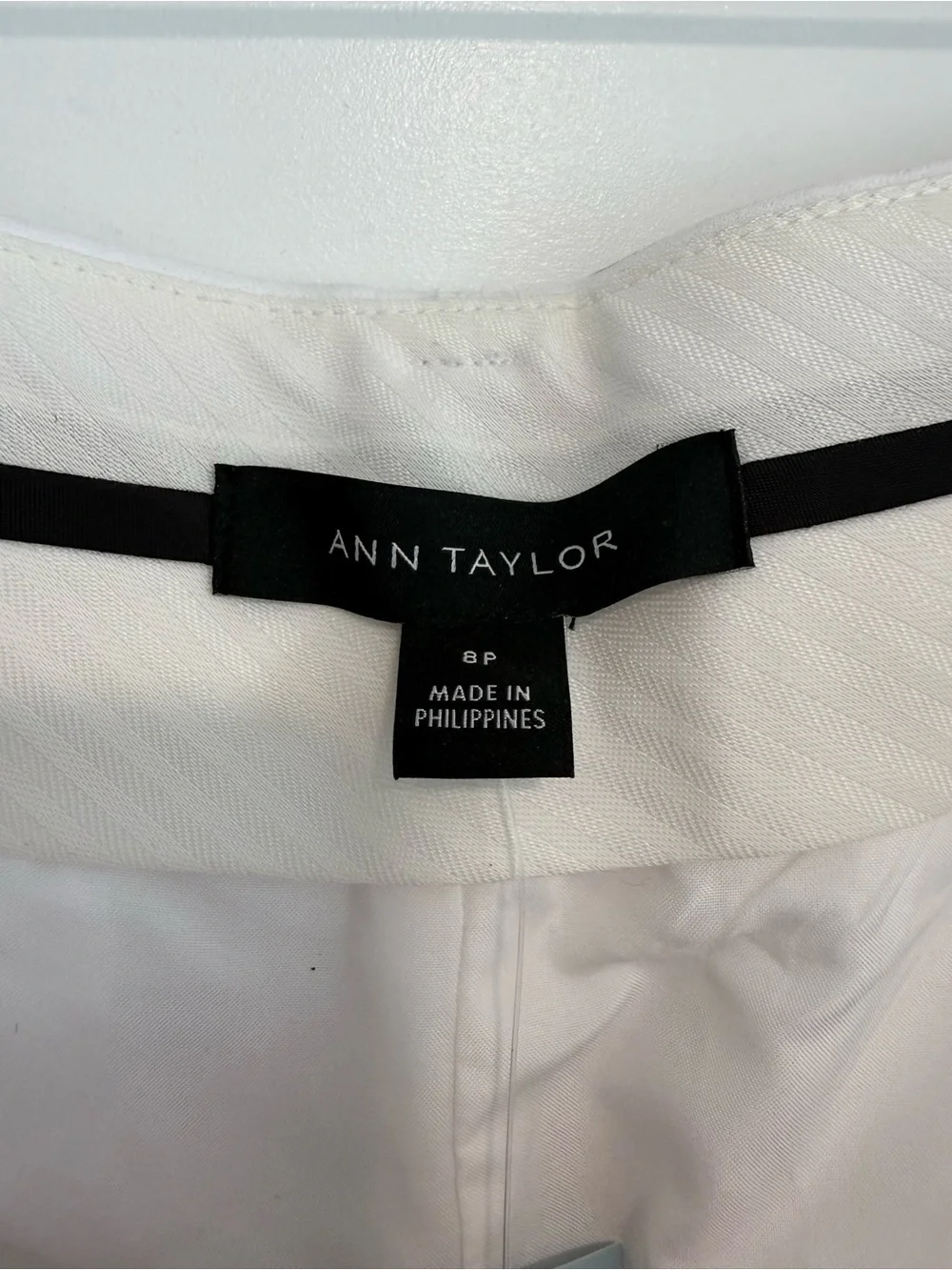 Ann Taylor Wide-Leg White Women's Trousers/Pants - NWT, size 8P